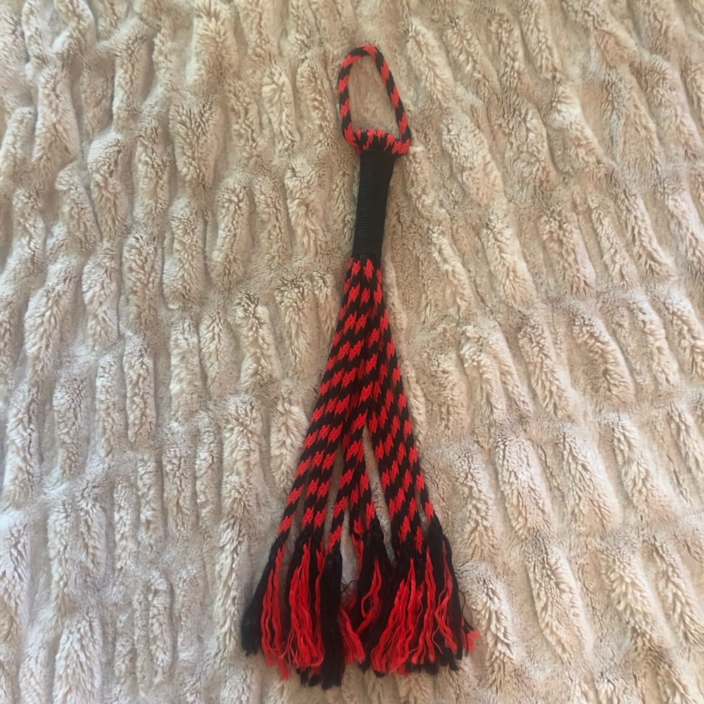 Nylon Flogger